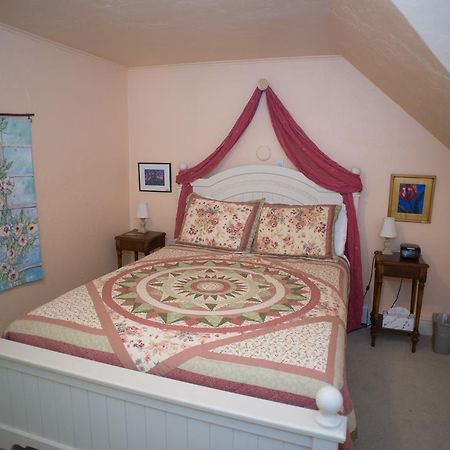 Willow Pond Bed And Breakfast Гранд Джанкшен Экстерьер фото